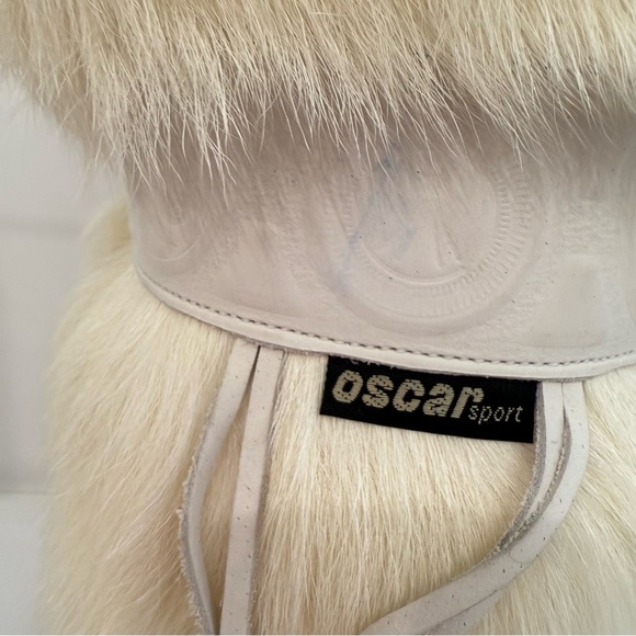 Oscar Sport White Fur Boots - Picture 6 of 14